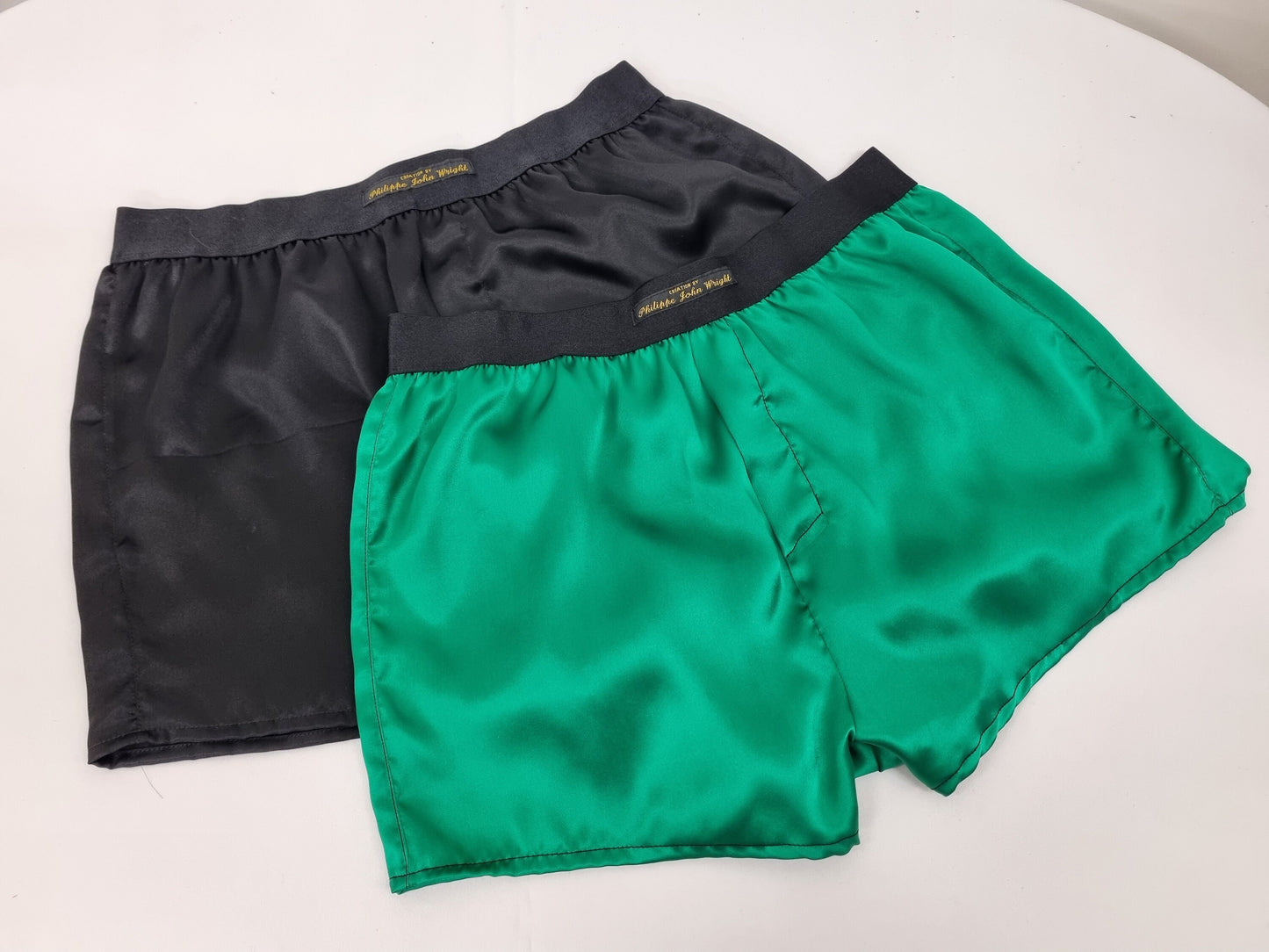 High quality double bundle black and green Silk boxer shorts made in France