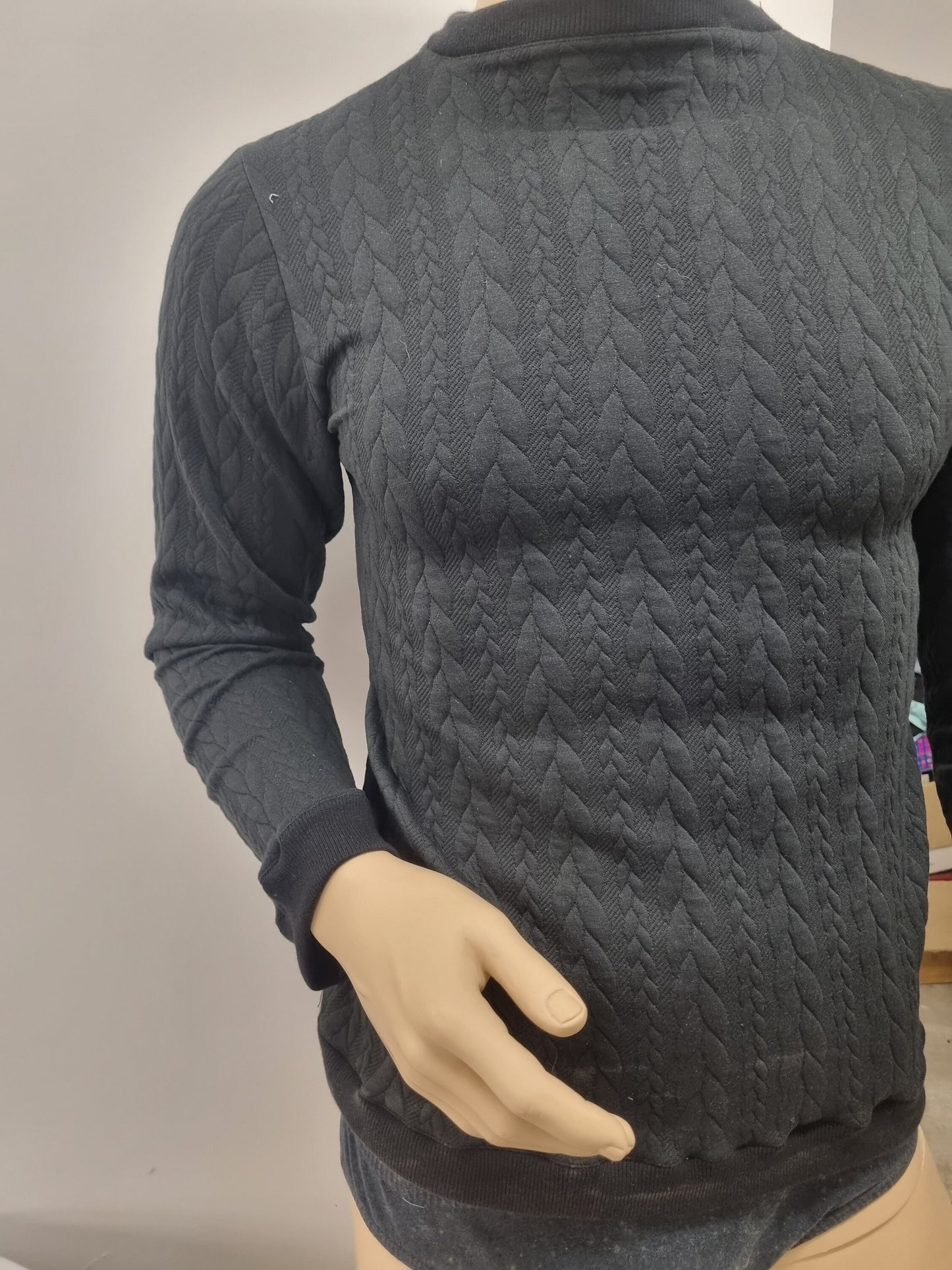 hand made cable knit mens warm jumper cashmere finish made in France