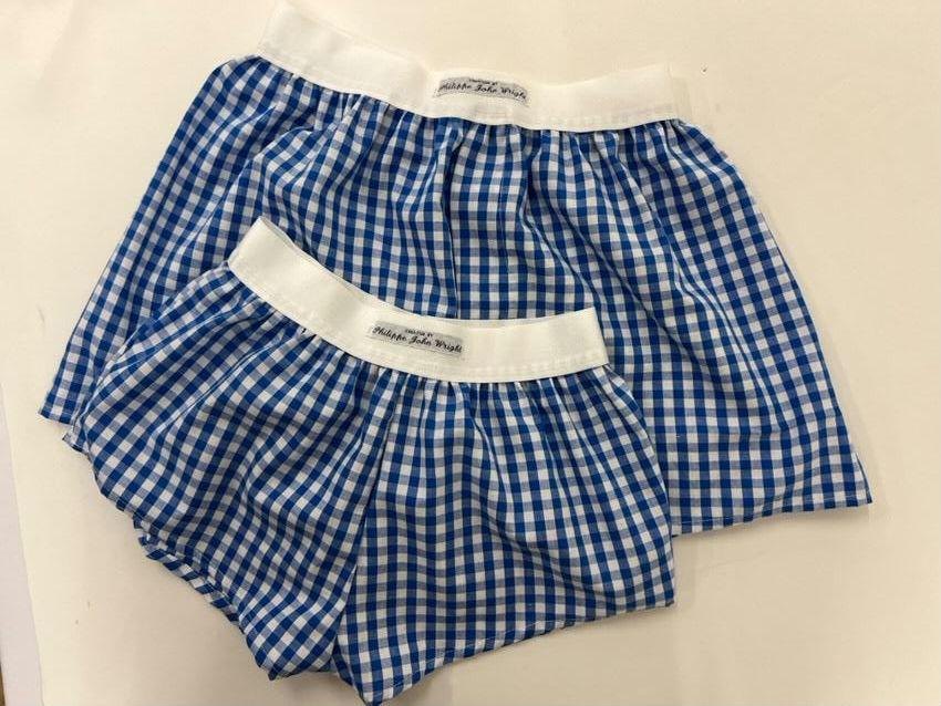 Gingham fabric natural cotton men boxer short mde in France with white elastic. Tablecloth pattern