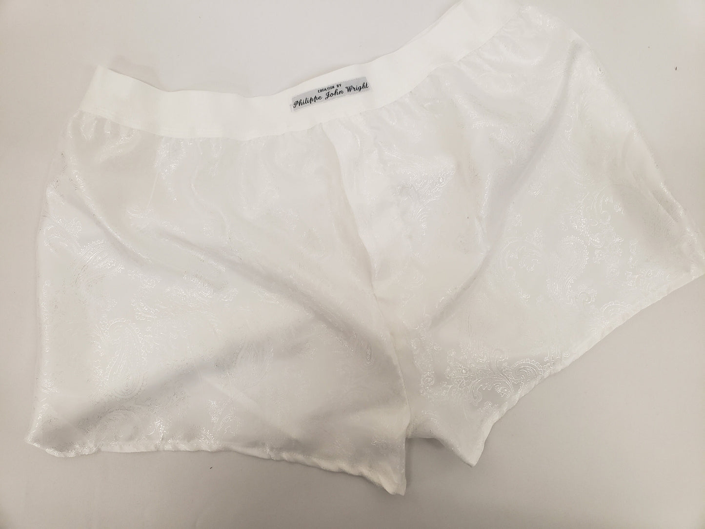 Two silk boxer shorts black and white bundle paisley motif made in France