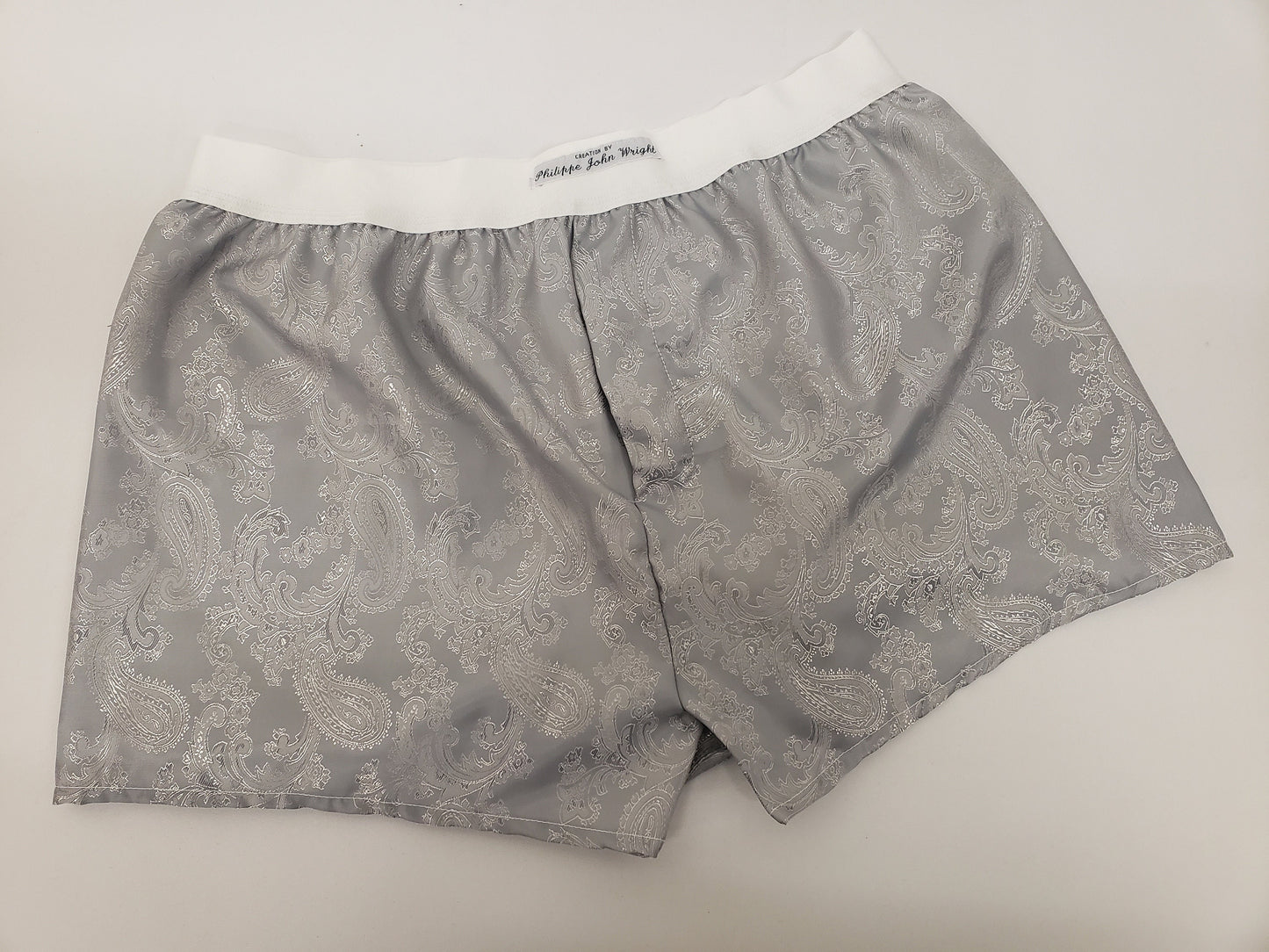 Two silk boxer shorts double bundle paisley pattern made in France Red and Silver