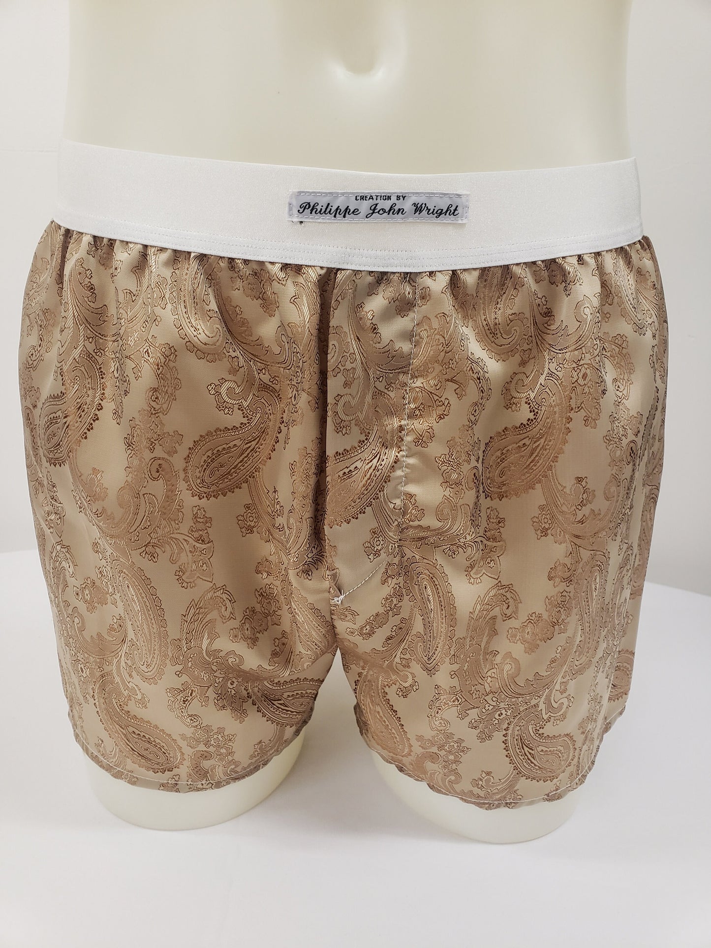 Two silk boxer shorts double bundle paisley motif made in France Red and Ivory