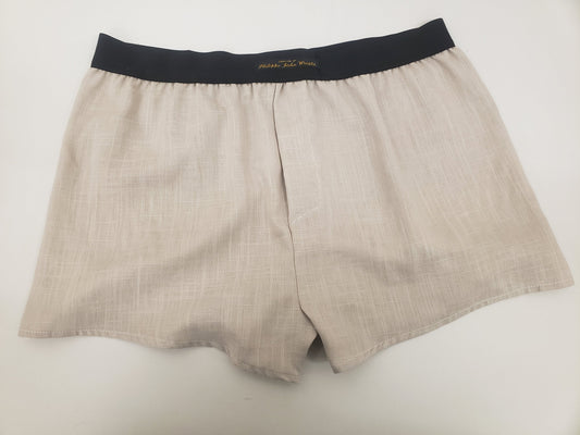 LINEN men boxer short with black elastic.