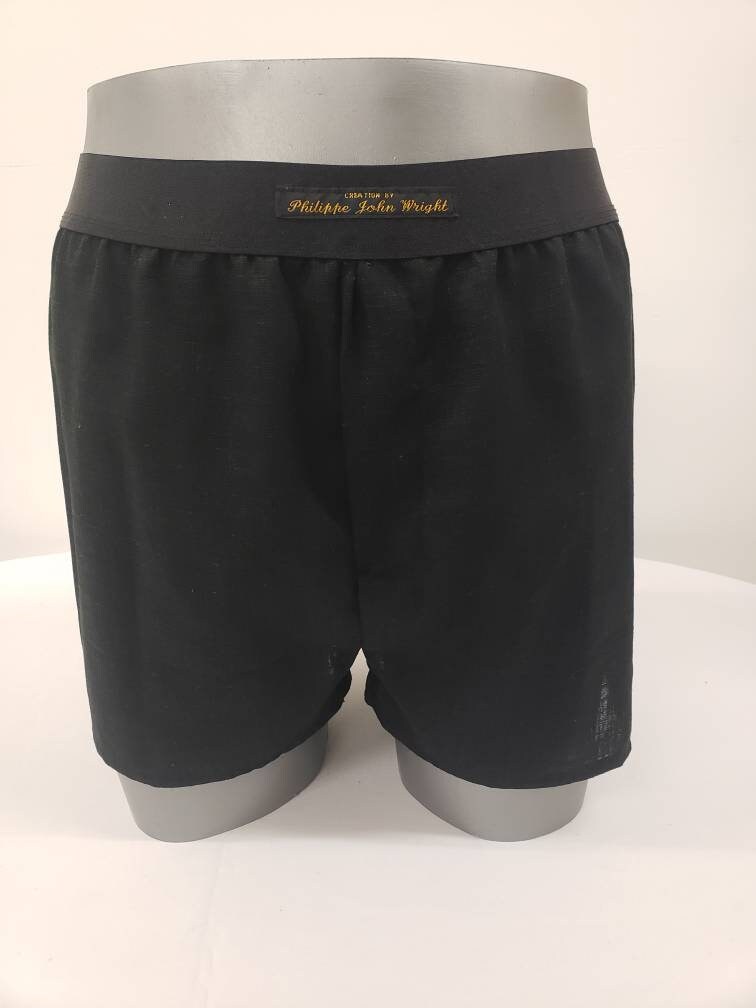 Black LINEN men boxer short with black elastic.