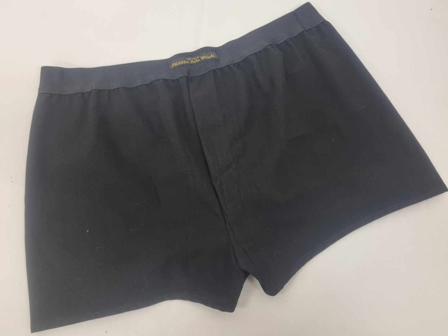 BLACK natural organic cotton men boxer short with white elastic.