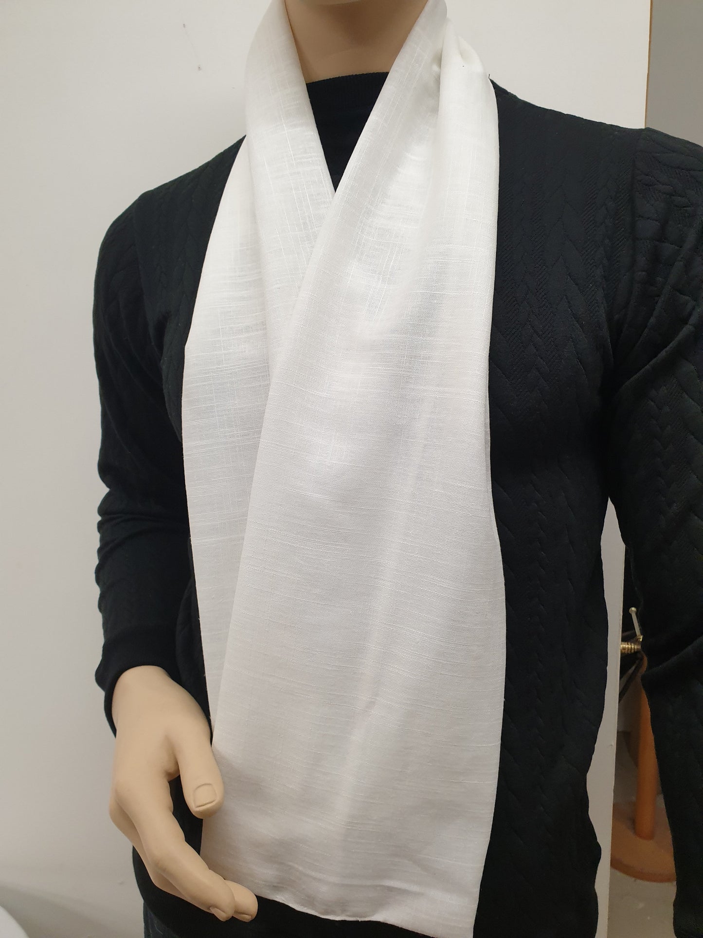 Natural WHITE linen scarf, hand made in France.