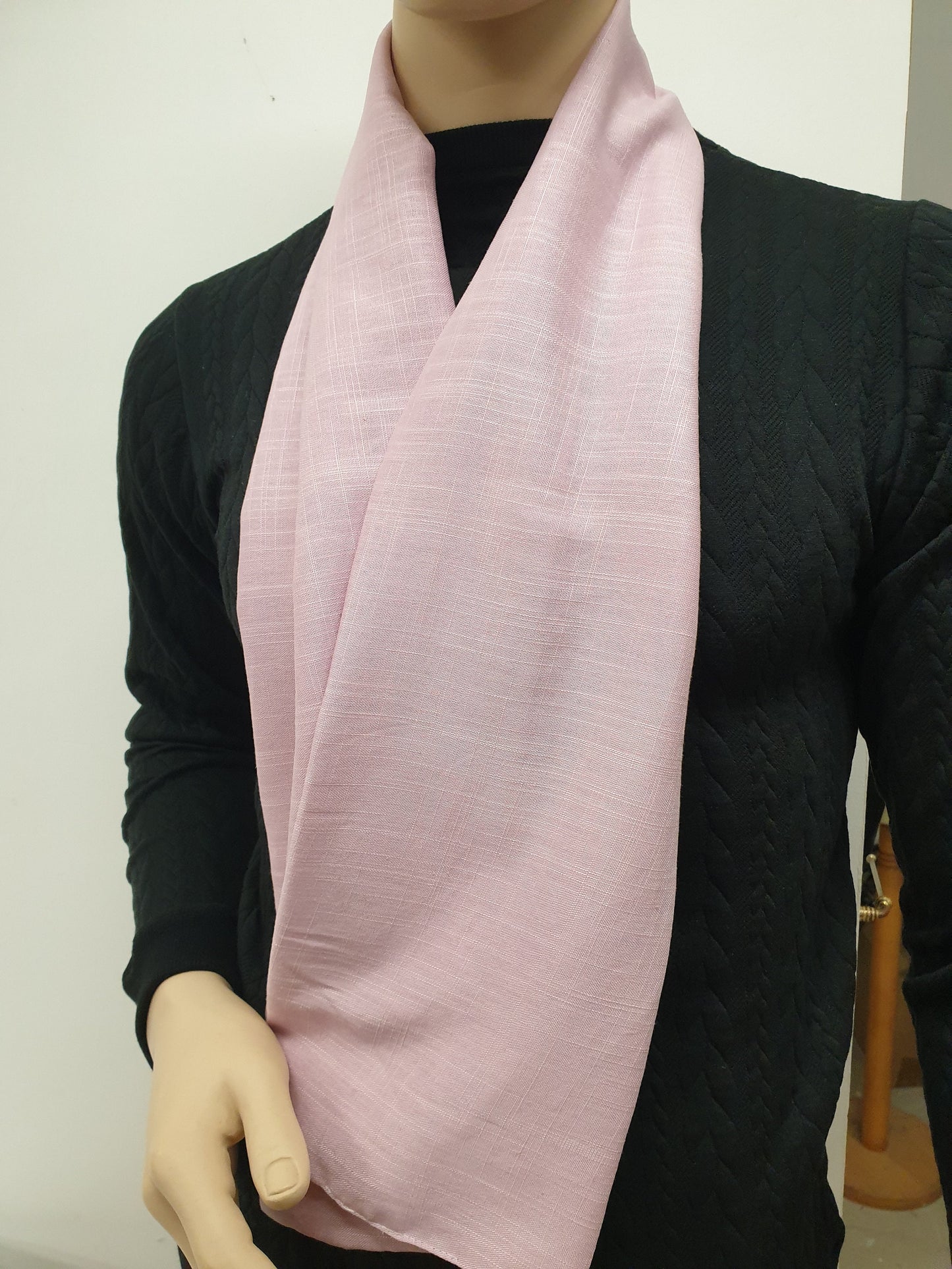 Natural PINK linen scarf, hand made in France.