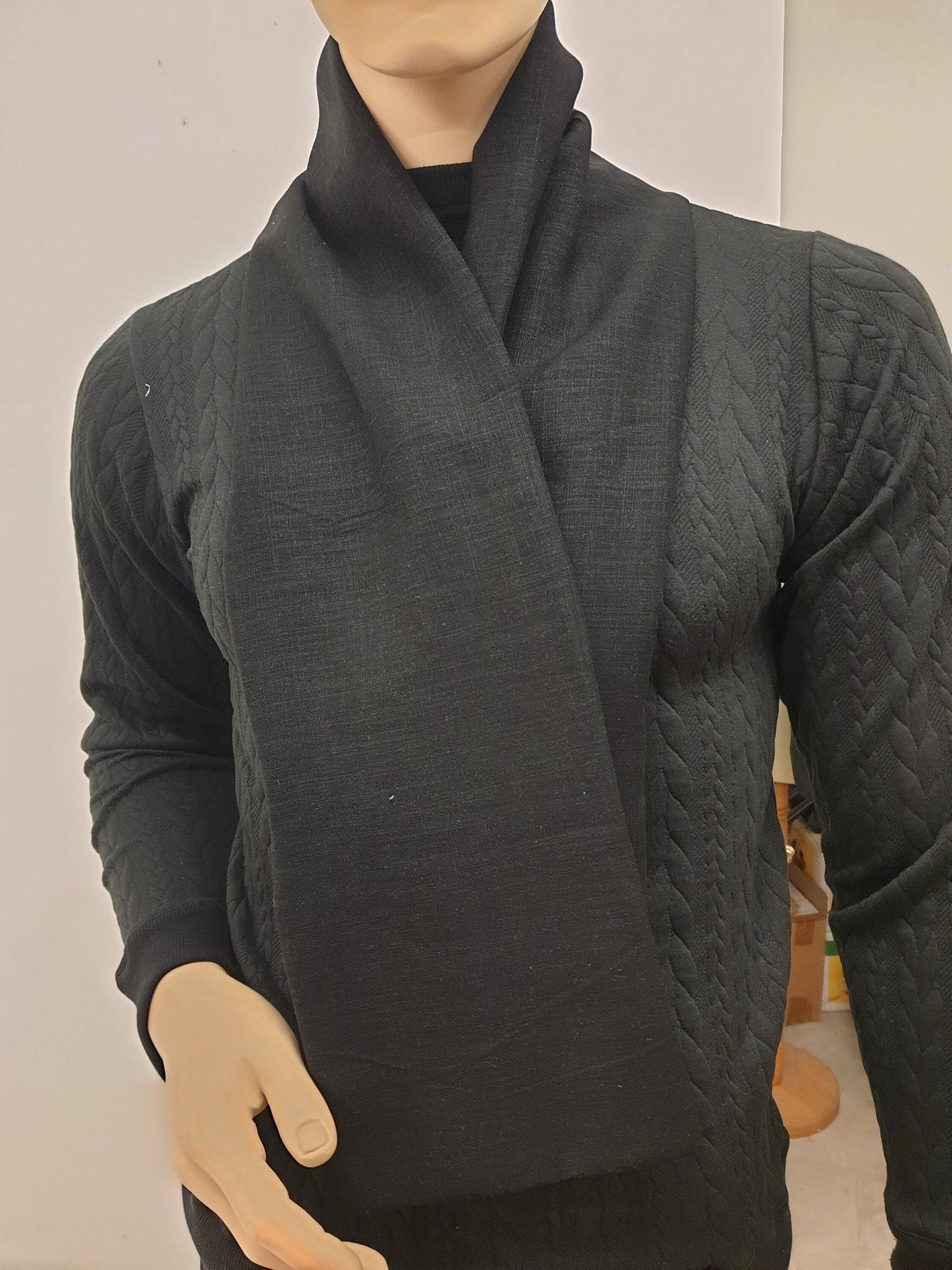Natural BLACK linen scarf, hand made in France.