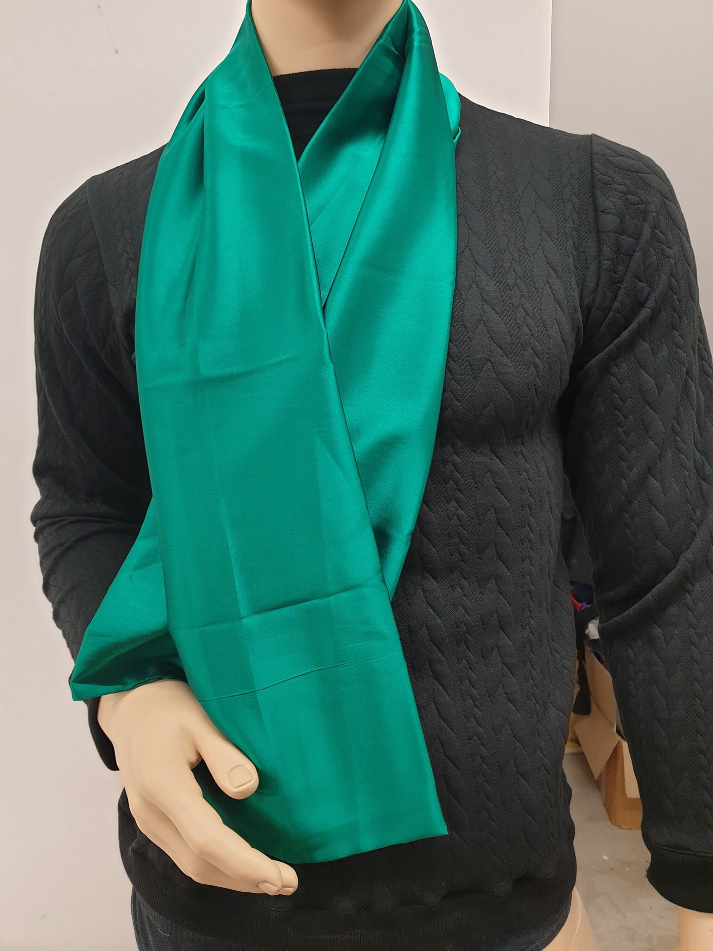GREEN hight quality silk scarf, hand made in France.