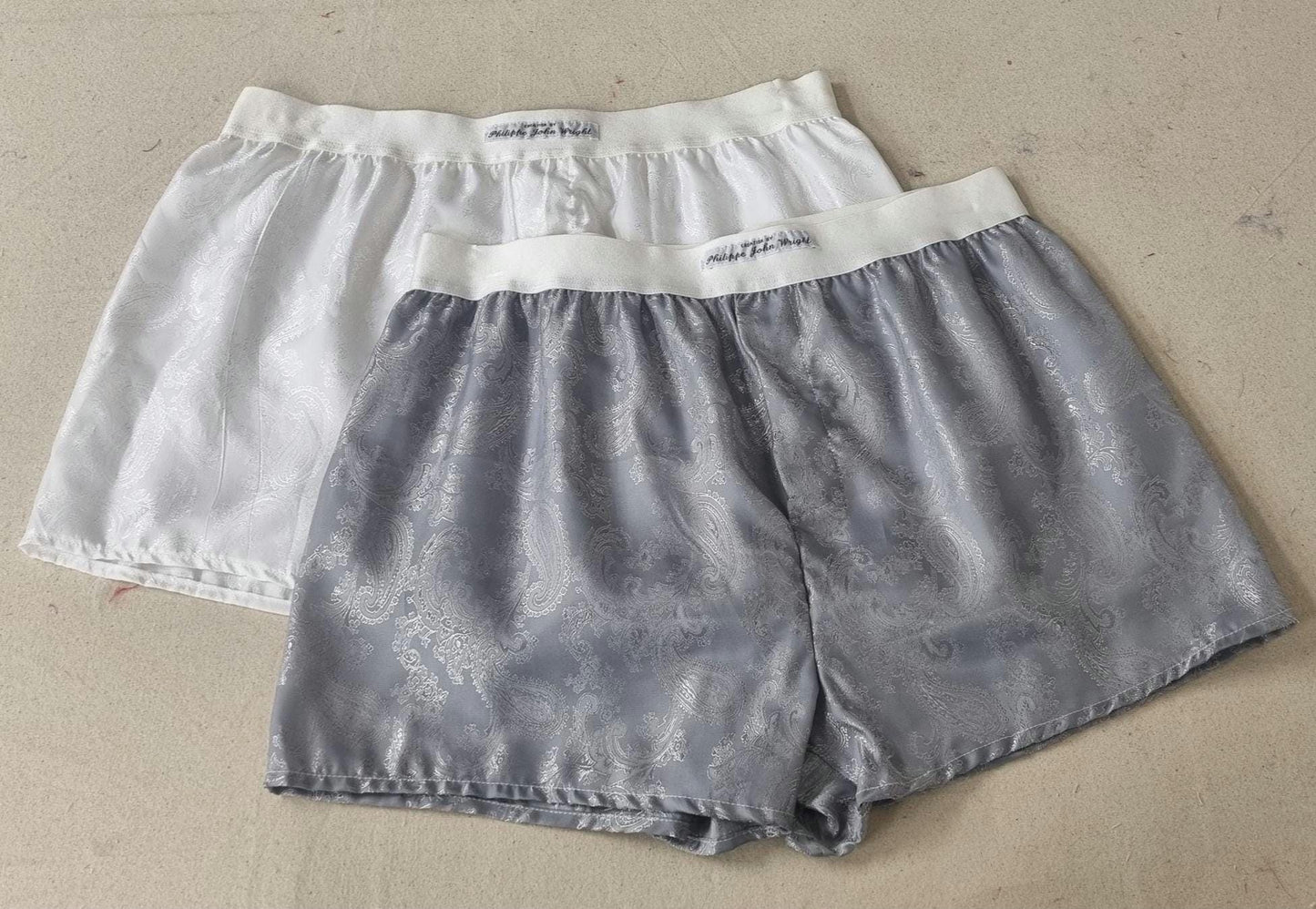 silk boxer shorts in silver and red paisley pattern handmade in France, husband gift boyfriend present groom aniversary for him