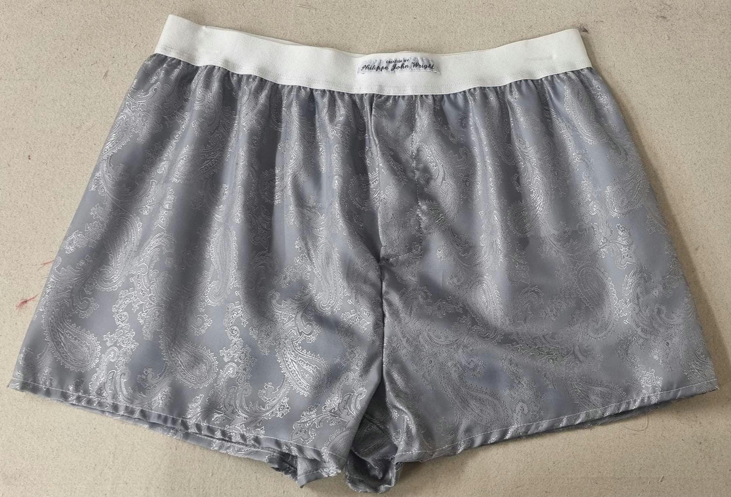 silk boxer shorts in silver and red paisley pattern handmade in France, husband gift boyfriend present groom aniversary for him